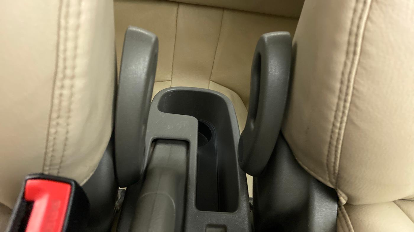 2013 Hyundai i10 MAGNA 1.1, Petrol, Manual, 91,344 km, Driver Side Adjustment Panel