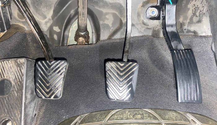 2016 Hyundai Elite i20 MAGNA 1.2, Petrol, Manual, 1,08,138 km, Pedals