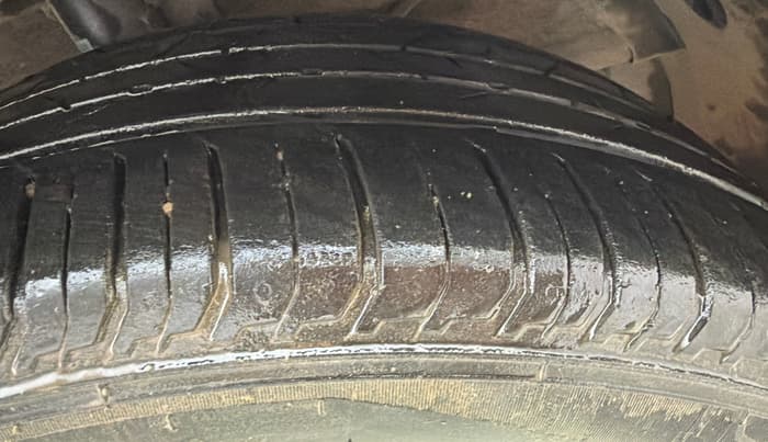 2019 Maruti Baleno ZETA CVT PETROL 1.2, Petrol, Automatic, 92,759 km, Right Front Tyre Tread