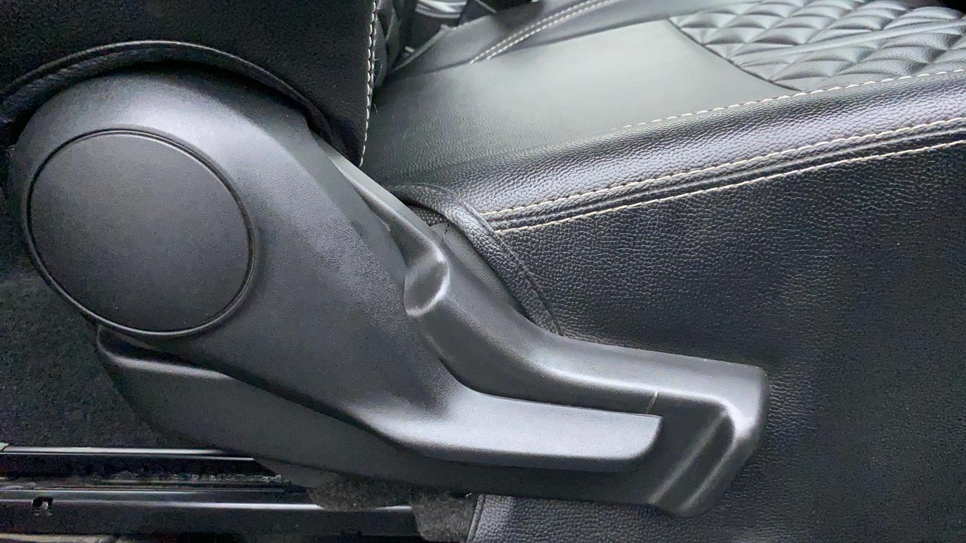 2021 Maruti Baleno DELTA 1.2 K12, Petrol, Manual, 7,272 km, Driver Side Adjustment Panel