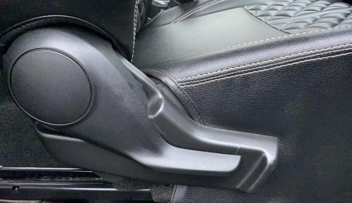 2021 Maruti Baleno DELTA 1.2 K12, Petrol, Manual, 7,272 km, Driver Side Adjustment Panel