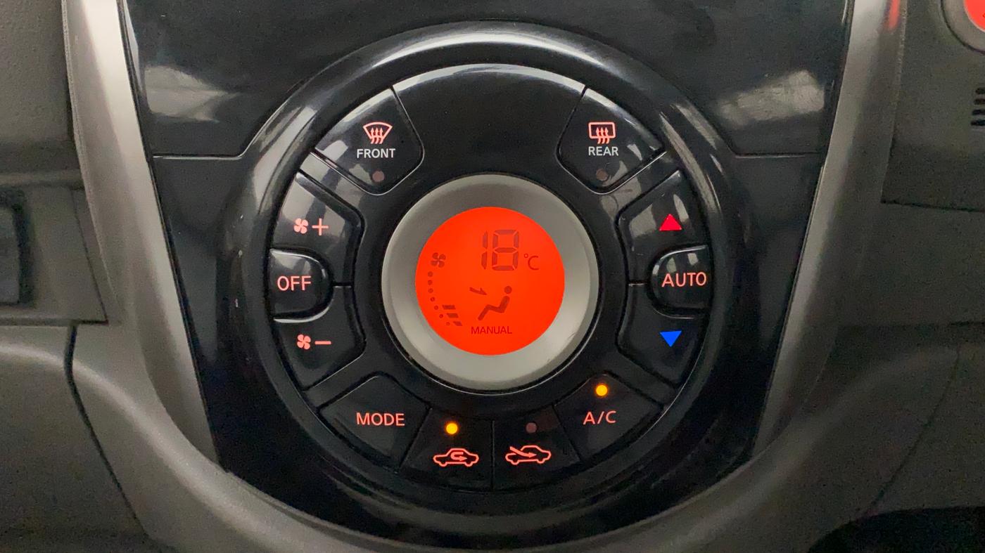 2014 Renault Pulse RXZ PETROL, Petrol, Manual, 21,119 km, Automatic Climate Control