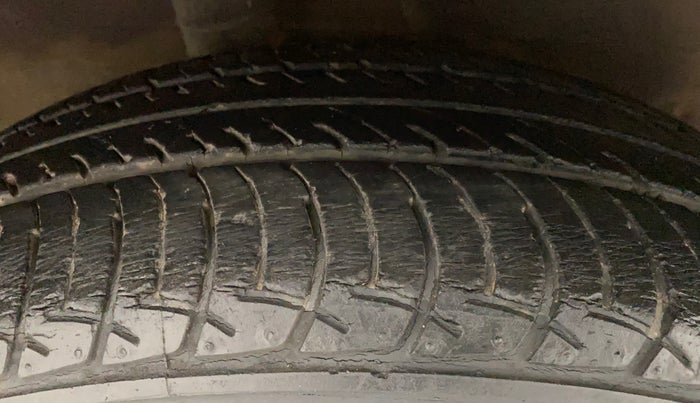 2014 Renault Pulse RXZ PETROL, Petrol, Manual, 21,119 km, Right Rear Tyre Tread