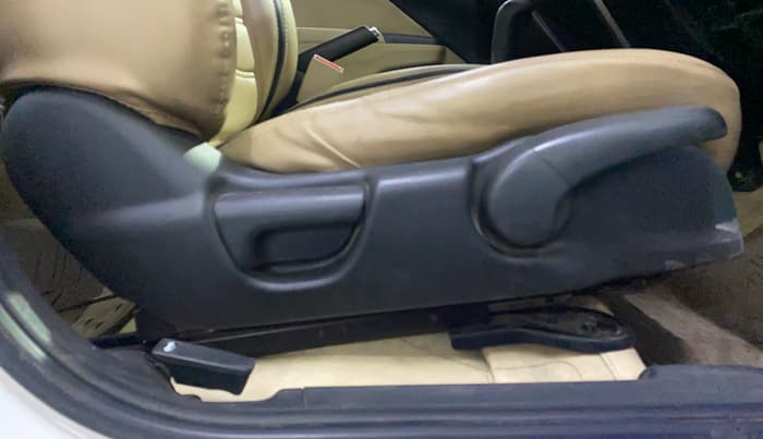 2015 Honda City 1.5L I-VTEC SV CVT, Petrol, Automatic, 78,160 km, Driver Side Adjustment Panel