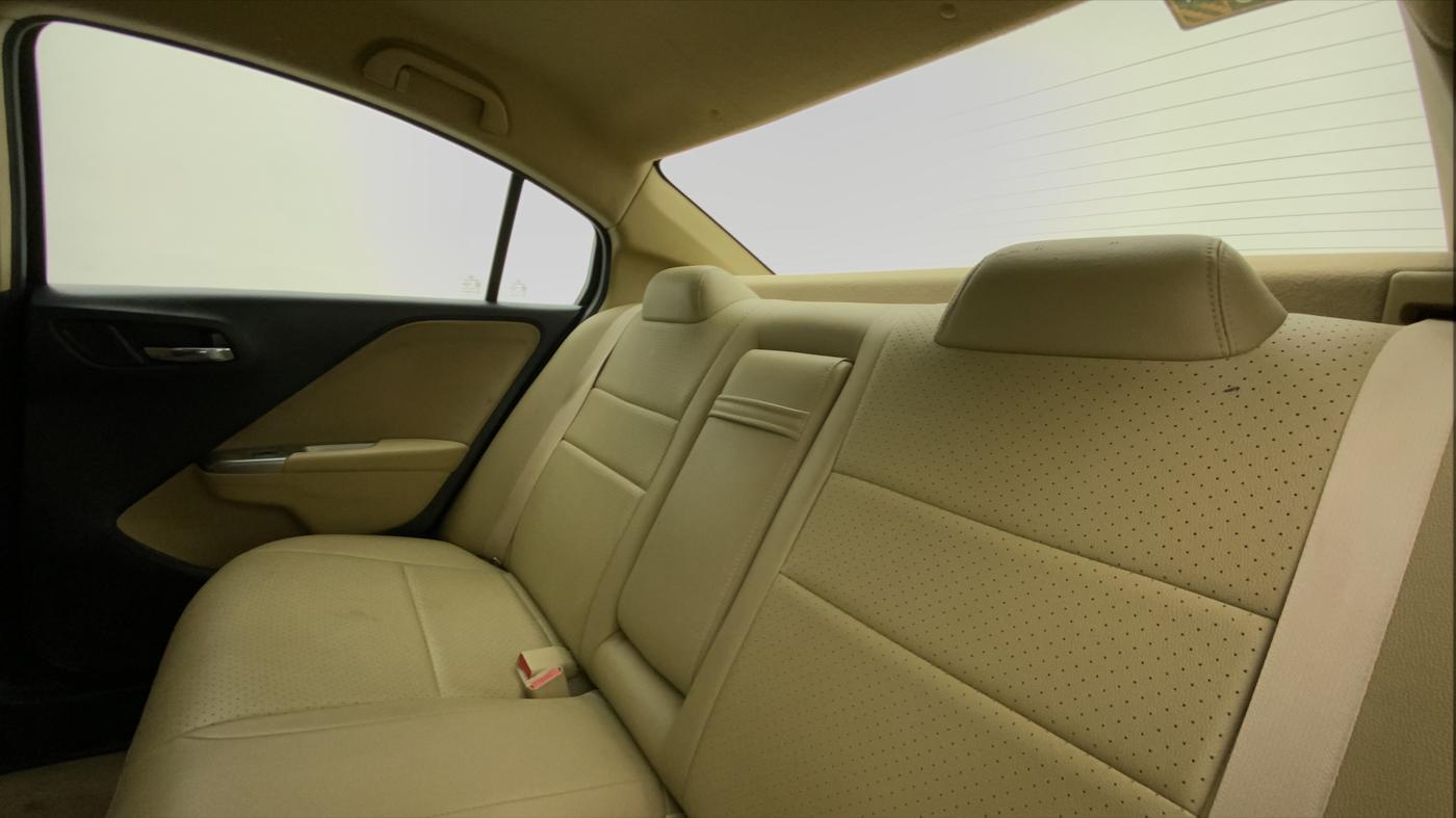 2015 Honda City 1.5L I-VTEC V MT, Petrol, Manual, 65,140 km, Right Side Rear Door Cabin