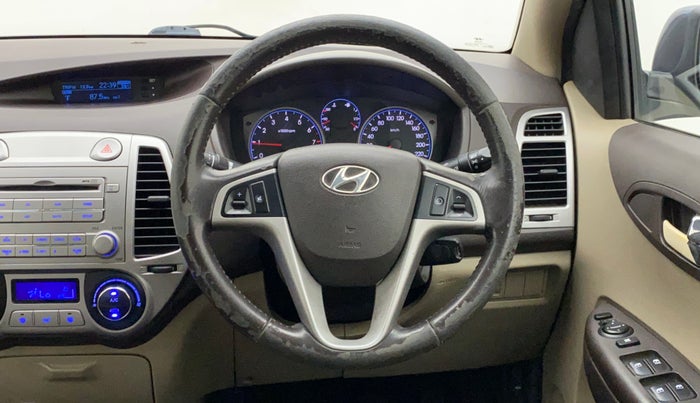 2011 Hyundai i20 SPORTZ (O) 1.2, Petrol, Manual, 39,264 km, Steering Wheel Close Up