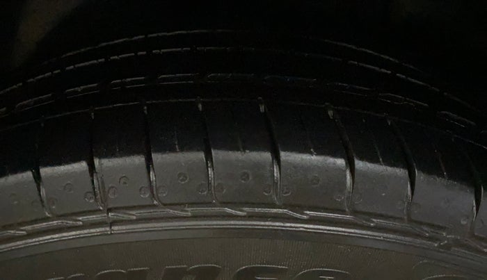 2019 Hyundai Creta SX AT 1.6 PETROL, Petrol, Automatic, 67,864 km, Left Rear Tyre Tread
