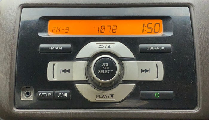 2012 Honda Brio S MT, CNG, Manual, 78,133 km, Infotainment System