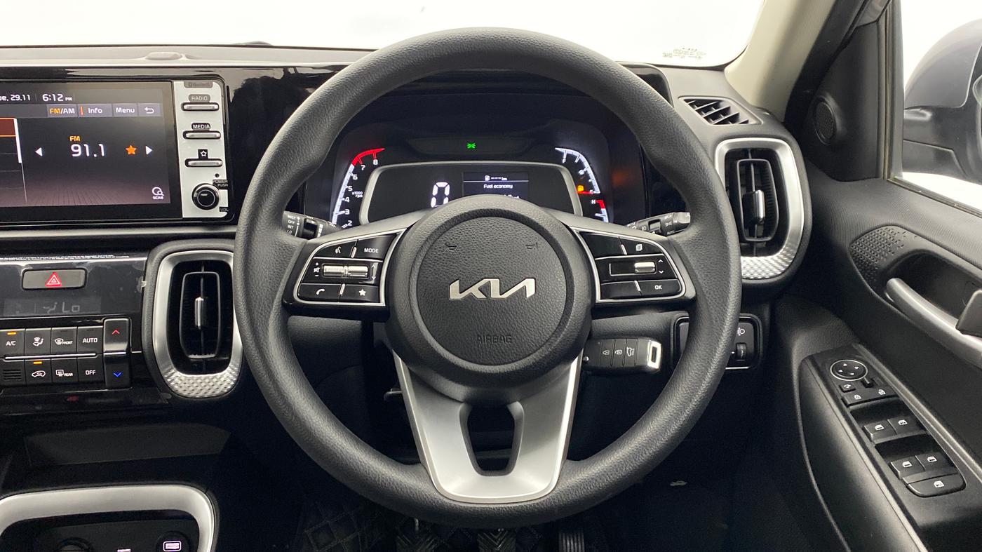 2021 KIA SONET HTK PLUS, Petrol, Manual, 5,112 km, Steering Wheel Close Up