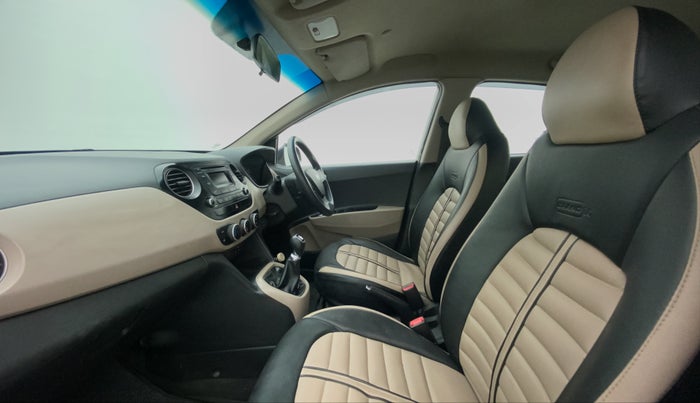 2016 Hyundai Grand i10 SPORTZ 1.2 KAPPA VTVT, Petrol, Manual, 60,309 km, Right Side Front Door Cabin