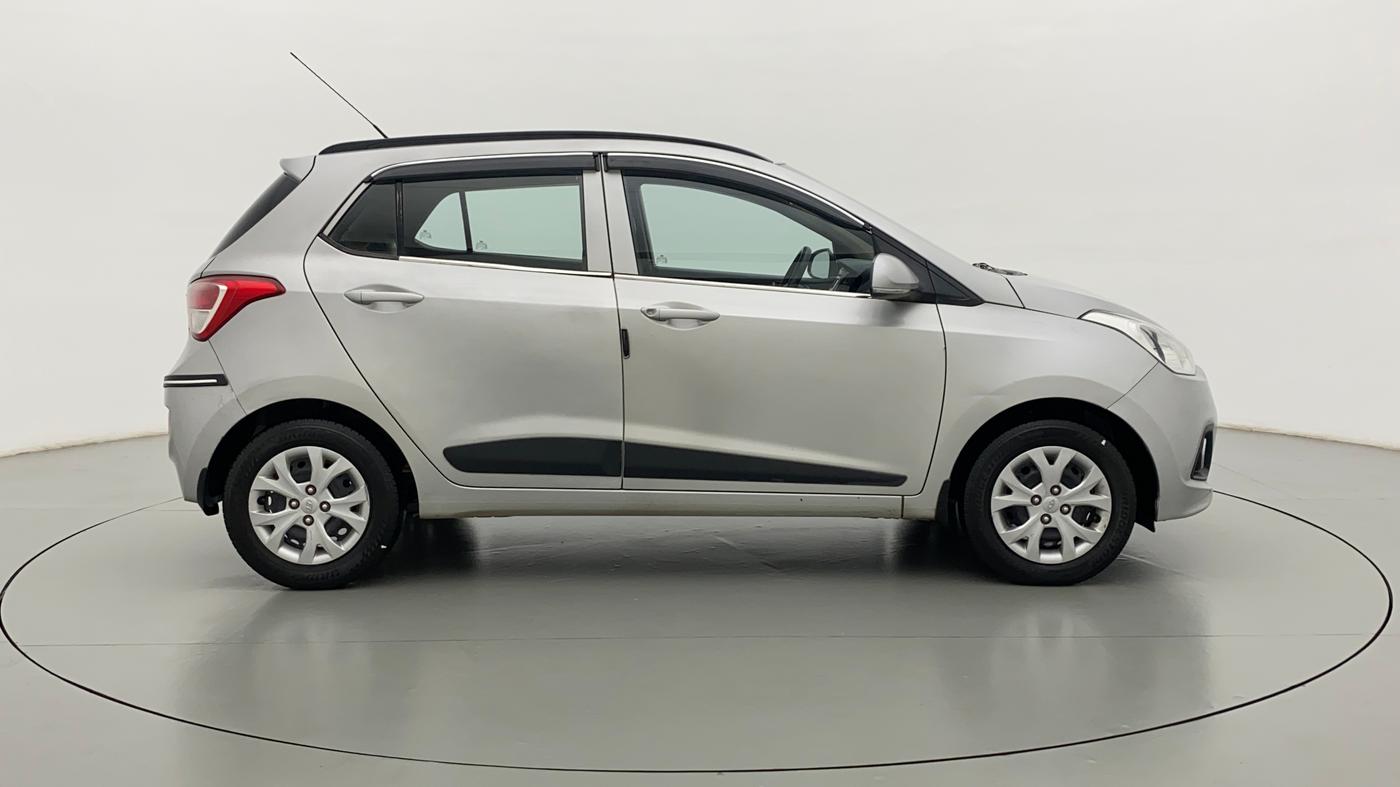 2016 Hyundai Grand i10 SPORTZ 1.2 KAPPA VTVT, Petrol, Manual, 60,309 km, Right Side View