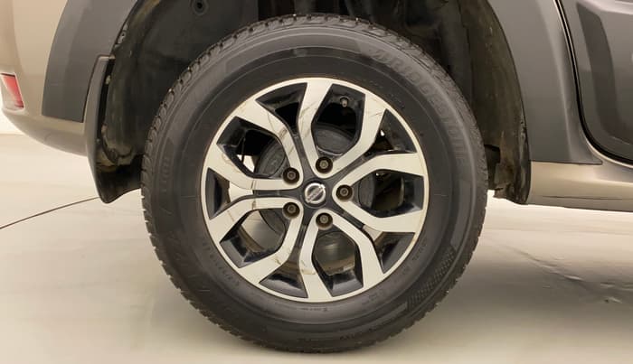 2015 Nissan Terrano XL (P), Petrol, Manual, 46,872 km, Right Rear Wheel