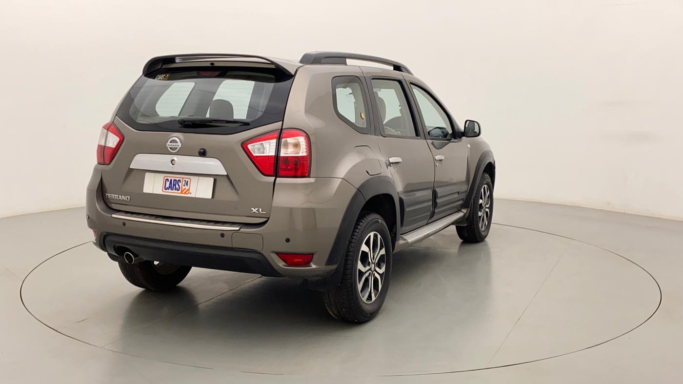 2015 Nissan Terrano XL (P), Petrol, Manual, 46,872 km, Right Back Diagonal
