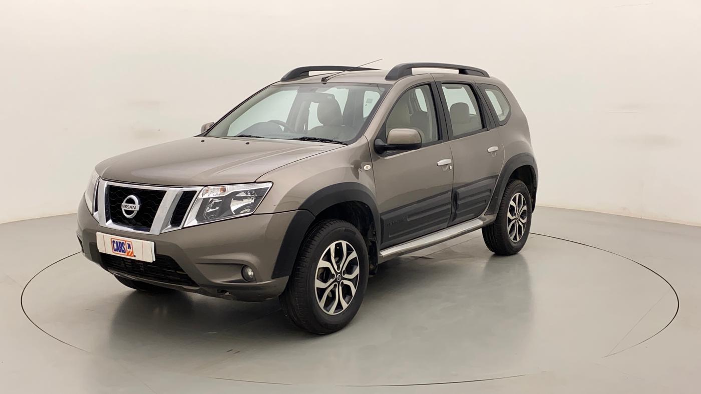 2015 Nissan Terrano XL (P), Petrol, Manual, 46,872 km, Left Front Diagonal