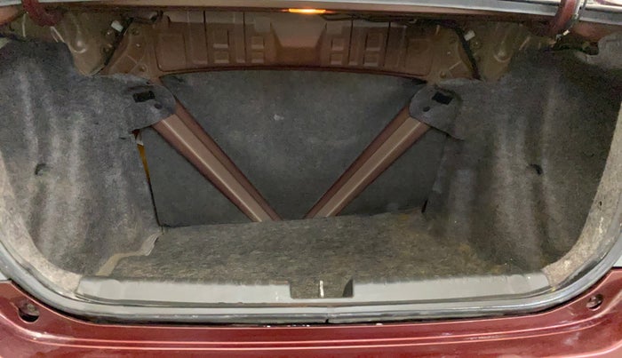 2014 Honda Amaze 1.2L I-VTEC S, Petrol, Manual, 70,330 km, Boot Inside