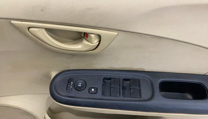 2014 Honda Amaze 1.2L I-VTEC S, Petrol, Manual, 70,330 km, Driver Side Door Panels Control