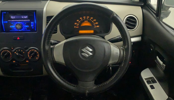 2015 Maruti Wagon R 1.0 LXI CNG, CNG, Manual, 81,560 km, Steering Wheel Close Up