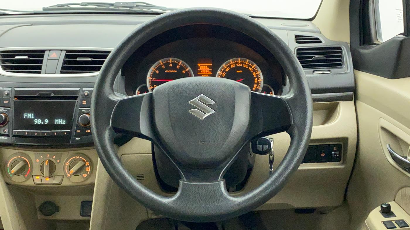 2014 Maruti Ertiga VXI, Petrol, Manual, 45,864 km, Steering Wheel Close Up
