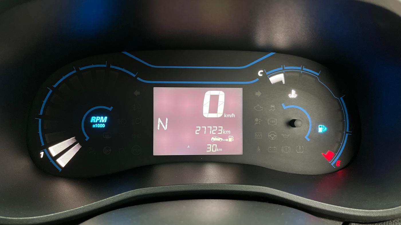2022 Renault Kwid RXT 1.0 AMT, Petrol, Automatic, 27,722 km, Odometer Image
