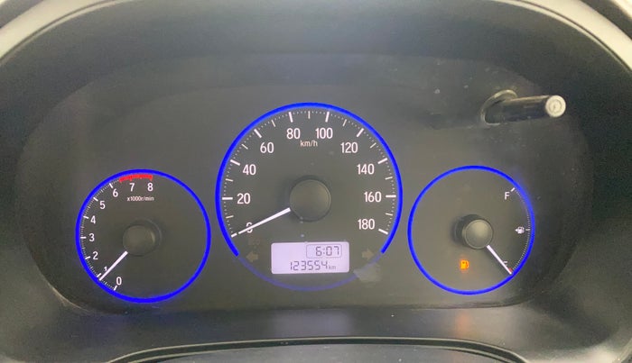 2017 Honda Amaze 1.2L I-VTEC S, CNG, Manual, 1,23,553 km, Odometer Image