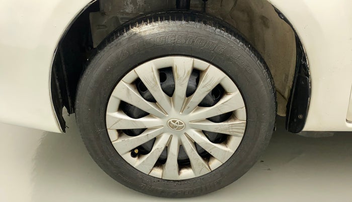 2011 Toyota Etios G, Petrol, Manual, 92,360 km, Left Front Wheel