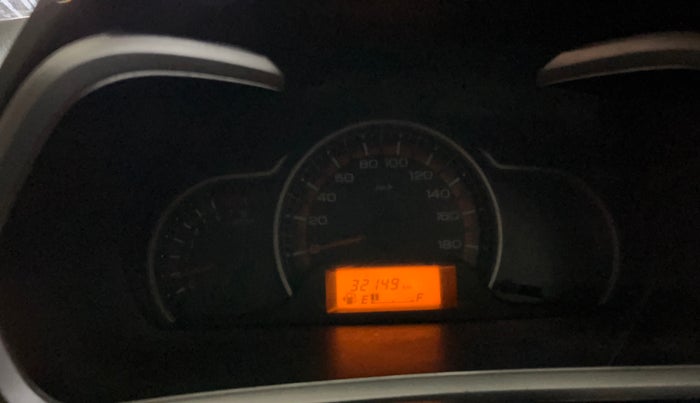 2016 Maruti Alto K10 VXI, Petrol, Manual, 32,137 km, Odometer Image