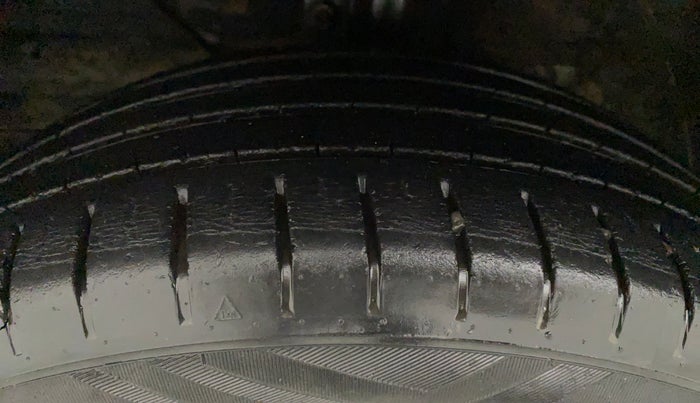 2017 Maruti Baleno ZETA PETROL 1.2, Petrol, Manual, 58,136 km, Left Front Tyre Tread