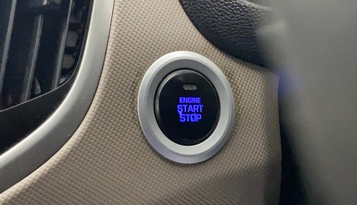 2016 Hyundai Creta SX (O) 1.6 DIESEL, Diesel, Manual, 57,357 km, Keyless Start/ Stop Button