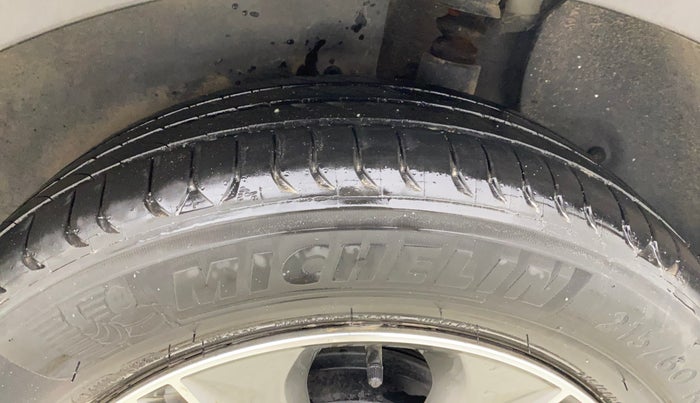 2016 Hyundai Creta SX (O) 1.6 DIESEL, Diesel, Manual, 57,357 km, Left Rear Tyre Tread