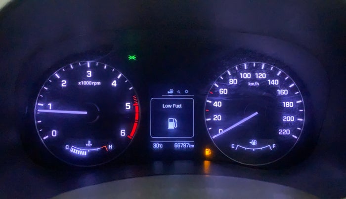 2018 Hyundai Creta SX (O) 1.6 DIESEL, Diesel, Manual, 66,962 km, Odometer Image
