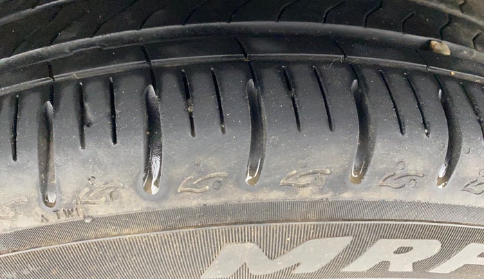 2023 Hyundai GRAND I10 NIOS SPORTZ 1.2 KAPPA VTVT, Petrol, Manual, 13,197 km, Left Front Tyre Tread