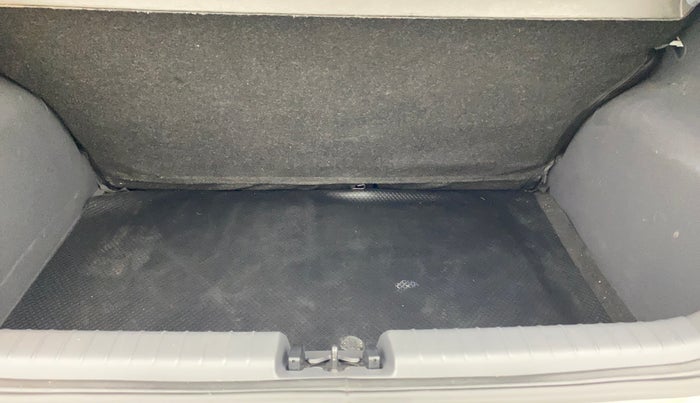 2023 Hyundai GRAND I10 NIOS SPORTZ 1.2 KAPPA VTVT, Petrol, Manual, 13,197 km, Boot Inside