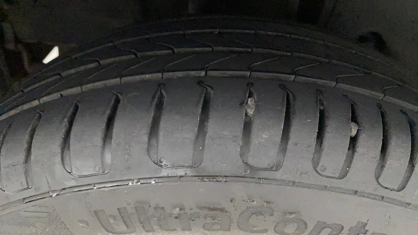 2017 Tata Tiago XZA PETROL, Petrol, Automatic, 90,456 km, Right Rear Tyre Tread