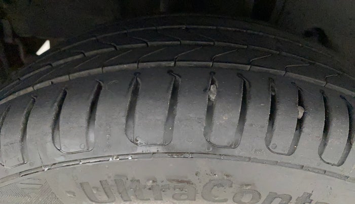 2017 Tata Tiago XZA PETROL, Petrol, Automatic, 90,456 km, Right Rear Tyre Tread