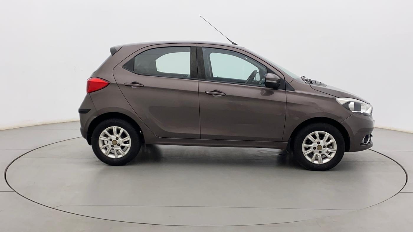 2017 Tata Tiago XZA PETROL, Petrol, Automatic, 90,456 km, Right Side View
