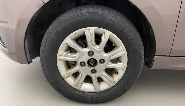 2017 Tata Tiago XZA PETROL, Petrol, Automatic, 90,456 km, Left Front Wheel
