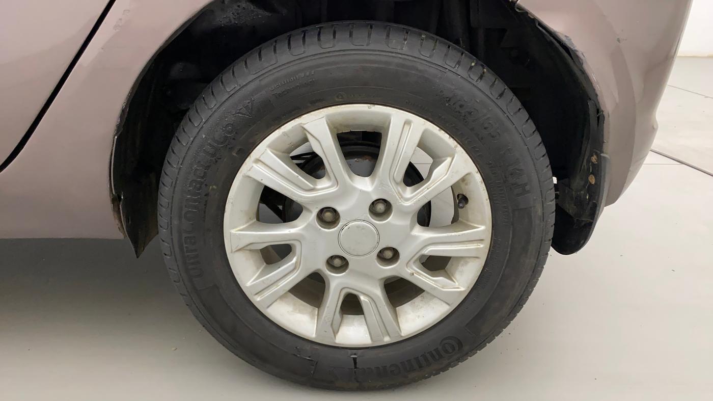 2017 Tata Tiago XZA PETROL, Petrol, Automatic, 90,456 km, Left Rear Wheel
