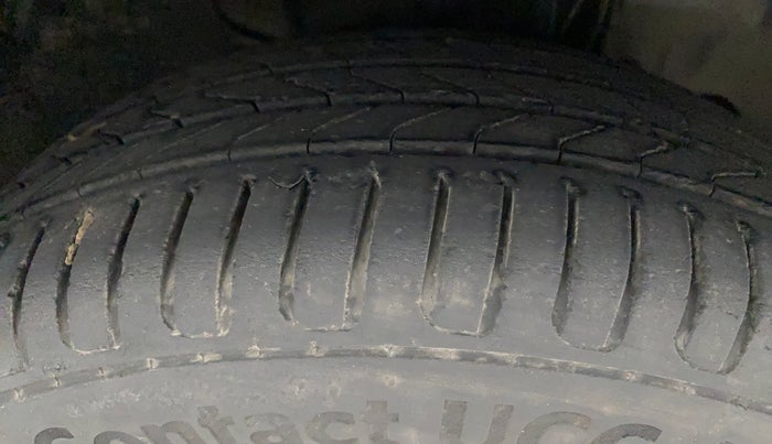 2017 Tata Tiago XZA PETROL, Petrol, Automatic, 90,456 km, Right Front Tyre Tread