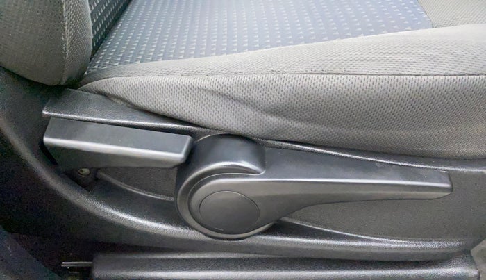 2017 Tata Tiago XZA PETROL, Petrol, Automatic, 90,456 km, Driver Side Adjustment Panel