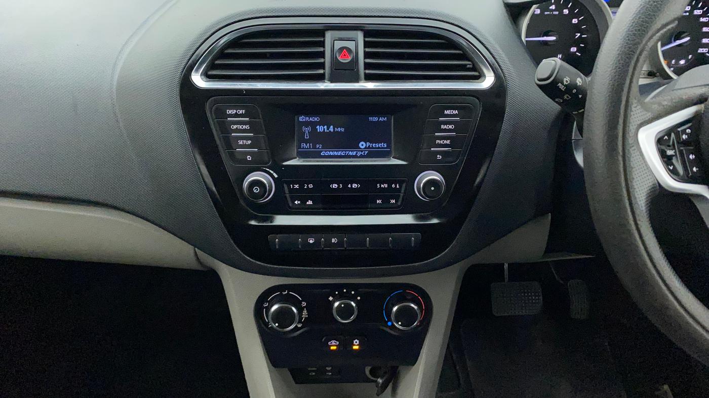 2017 Tata Tiago XZA PETROL, Petrol, Automatic, 90,456 km, Air Conditioner