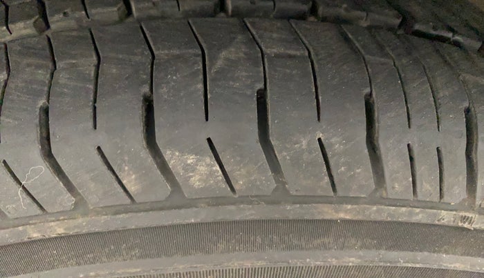 2019 Maruti Dzire VXI, Petrol, Manual, 47,256 km, Left Front Tyre Tread