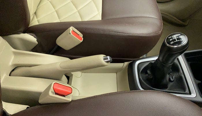 2019 Maruti Dzire VXI, Petrol, Manual, 47,256 km, Gear Lever