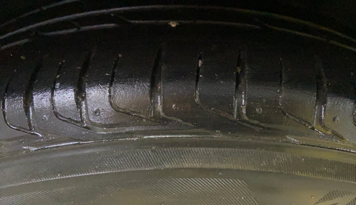 2024 Tata NEXON FEARLESS + S P MT, Petrol, Manual, 21,356 km, Left Front Tyre Tread