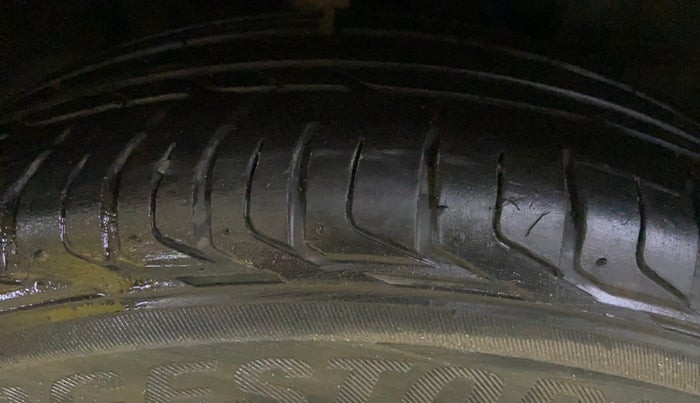 2024 Tata NEXON FEARLESS + S P MT, Petrol, Manual, 21,356 km, Right Front Tyre Tread