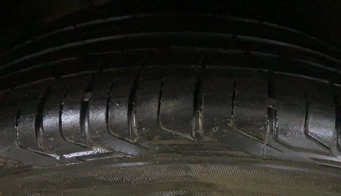 2024 Tata NEXON FEARLESS + S P MT, Petrol, Manual, 21,356 km, Right Rear Tyre Tread