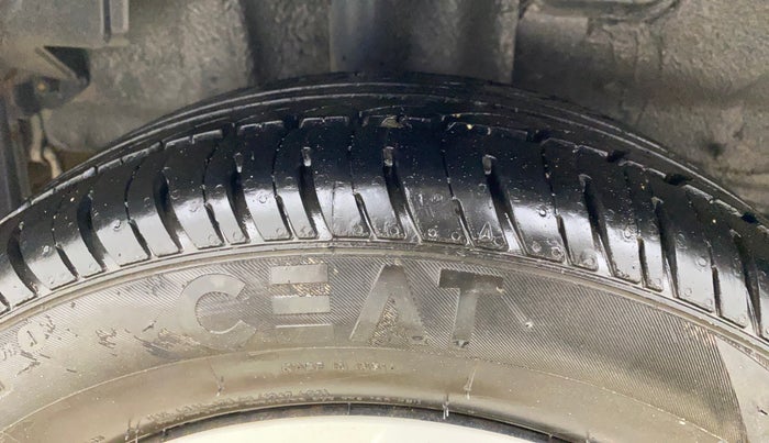 2017 Tata Tiago XTA PETROL, Petrol, Automatic, 50,338 km, Right Rear Tyre Tread