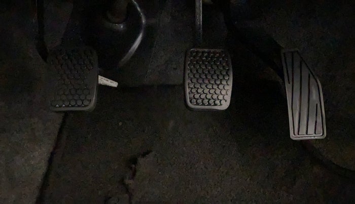 2015 Maruti Alto K10 VXI, Petrol, Manual, 37,399 km, Pedals