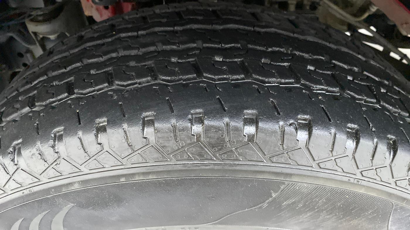 2020 Mahindra Thar AX MT D 4WD ST, Diesel, Manual, 58,090 km, Left Front Tyre Tread