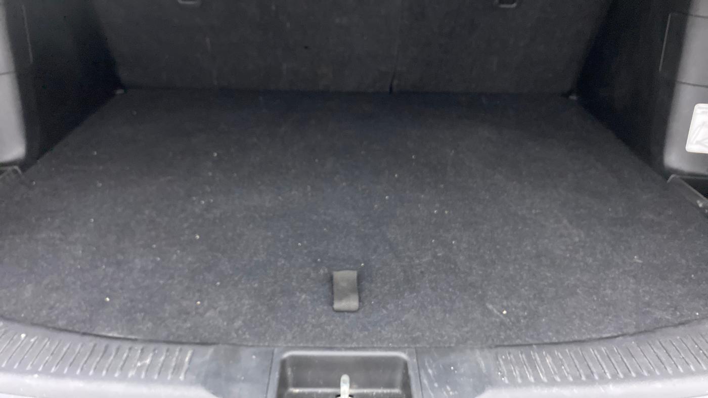 2020 Maruti S Cross ALPHA 1.5 SMART HYBRID, Petrol, Manual, 12,902 km, Boot Inside