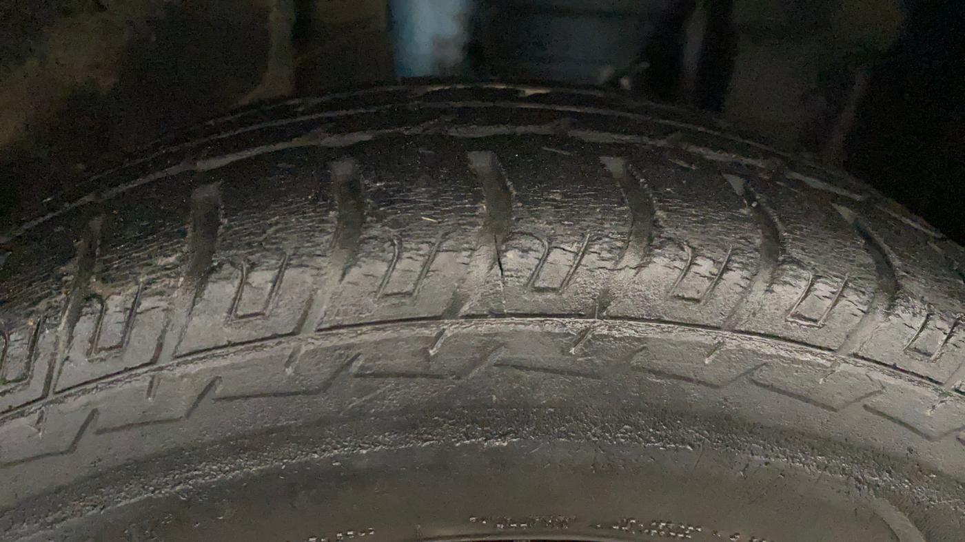 2014 Datsun Go T, Petrol, Manual, 60,450 km, Right Front Tyre Tread